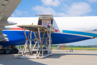 Side Cargo Door