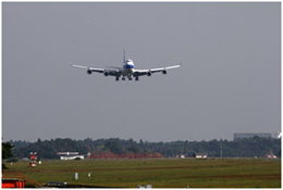 航空機着陸時写真